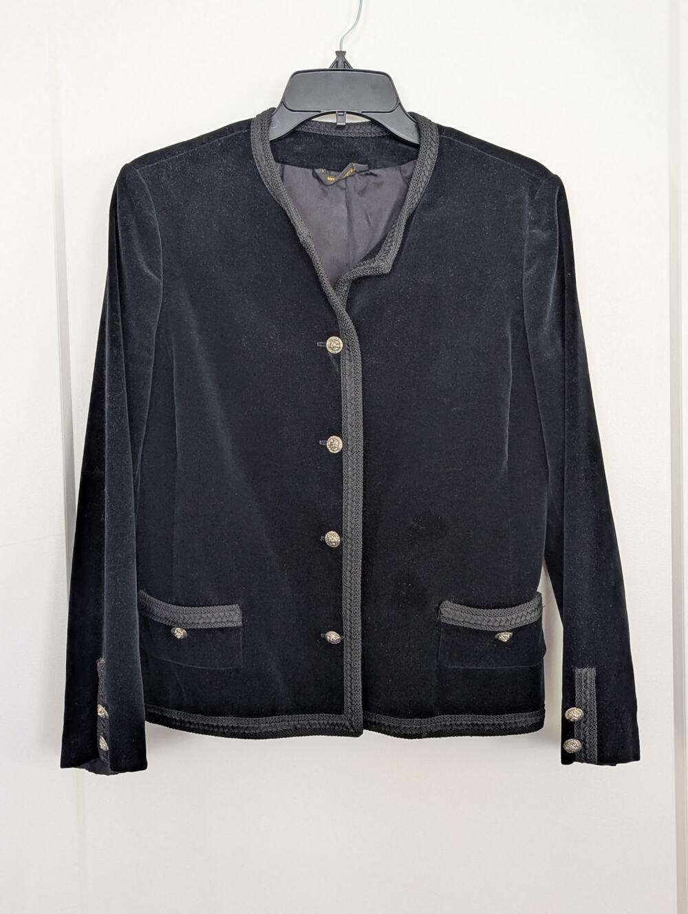 Vtg The Talbots Black Velvet Collarless Blazer/ Jacket Sz10 Equestrian